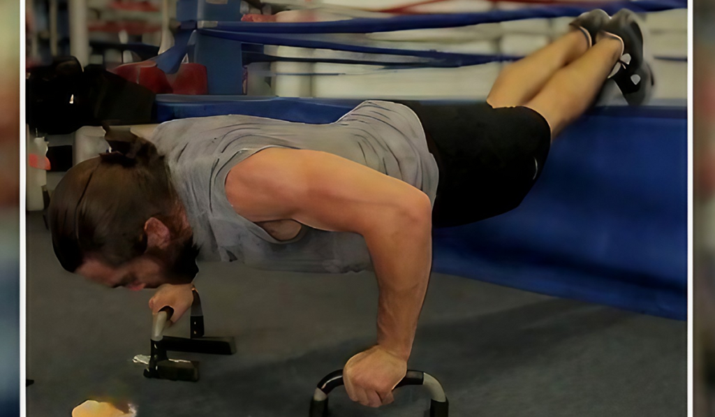 Jake Gyllenhaal Training For MMA Fighting Style For Road House 2